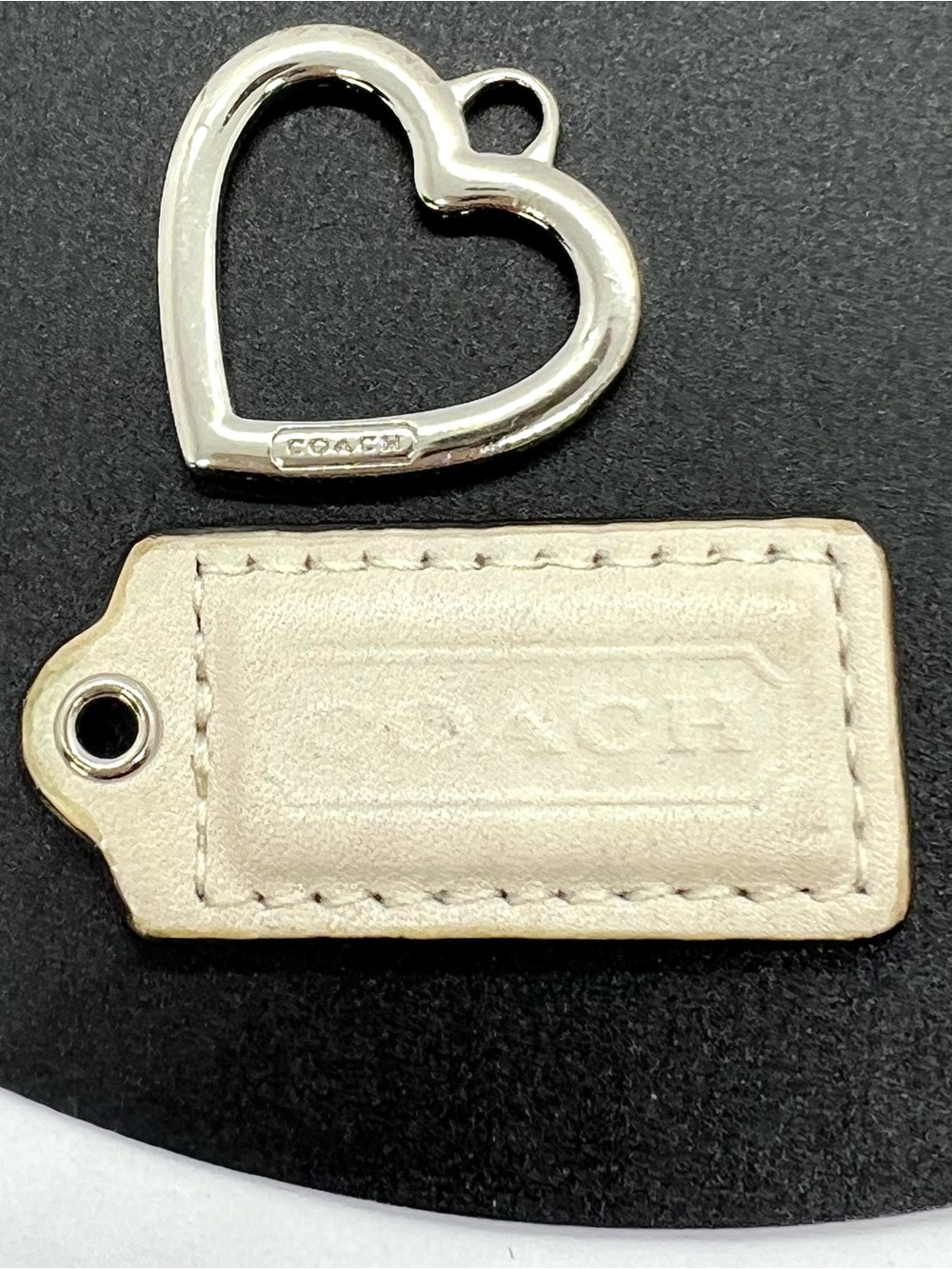 Vintage Coach Heart Charm Ivory Leather Hangtag Set Silver Tone Y2K